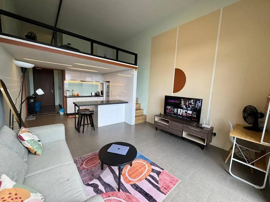 Apartment Kl City Central, The Establishment,Bangsar, Comfy Studio Loft Beside Lrt Kuala Lumpur Malaysia
